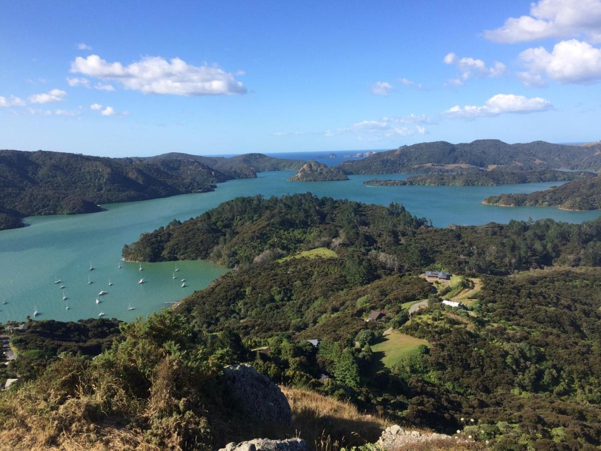 Harbour View Villa Whangaroa Exteriör bild